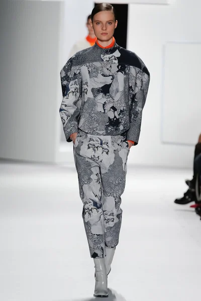 Look 6